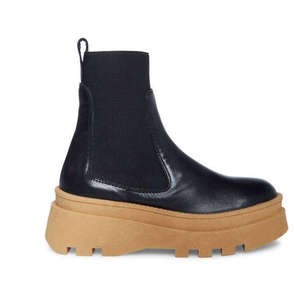 STEVE MADDEN SYLAR PLATFORM CHELSEA BOOT - Picture 2 of 7